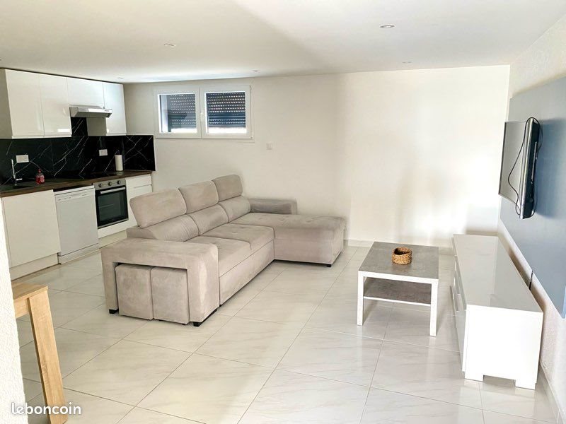 Appartement à louer, 72m², Cranves-Sales