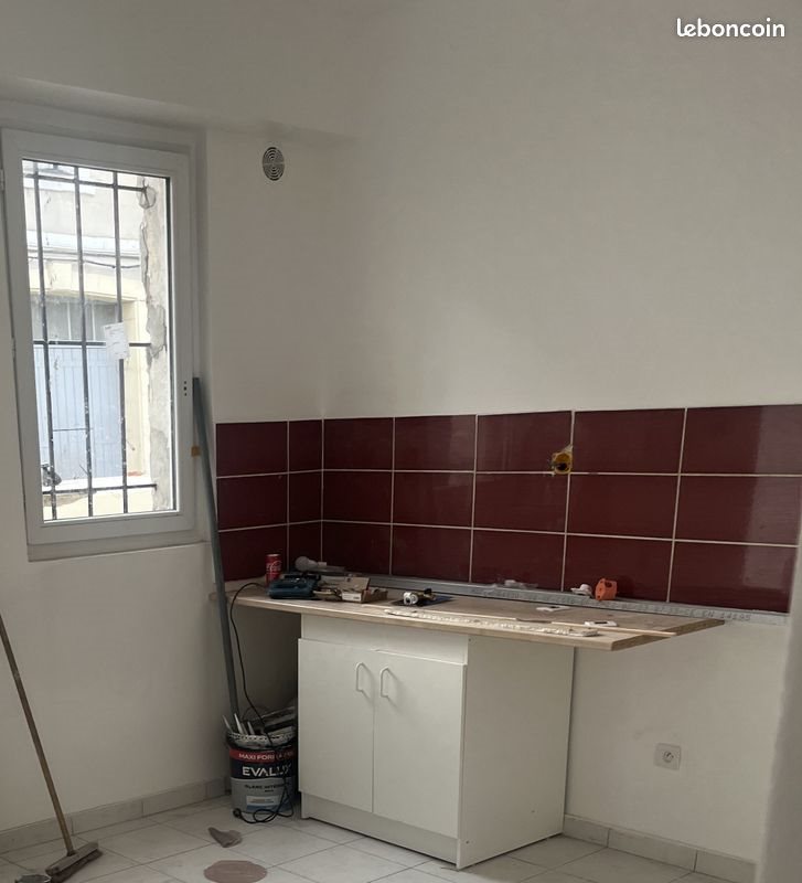Appartement à louer, 19m², Marseille 15ème