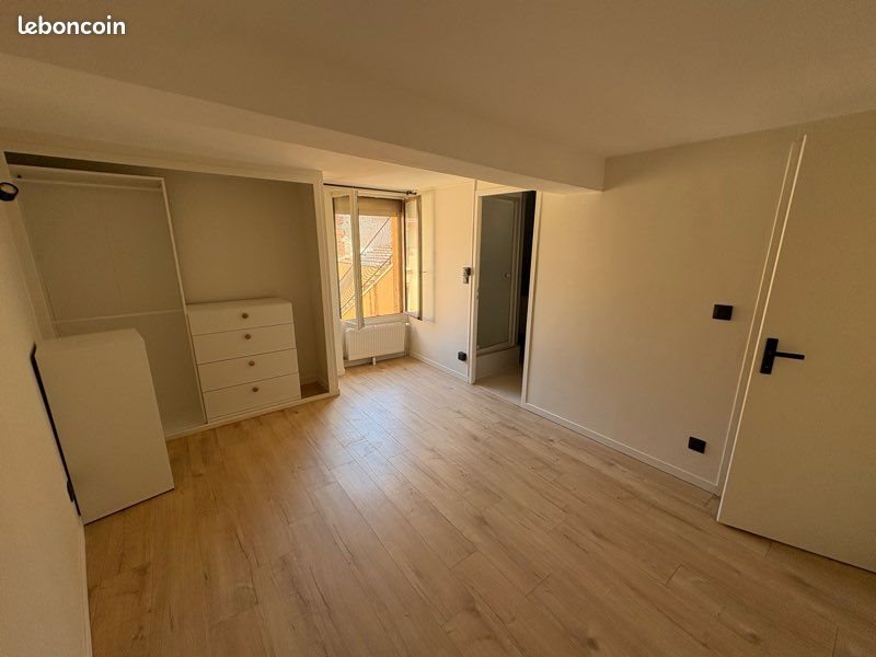 Appartement à louer, 45m², La Tour-de-Salvagny