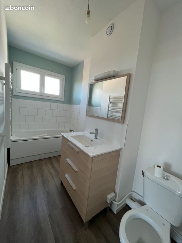 Appartement à louer, 32m², Marignane
