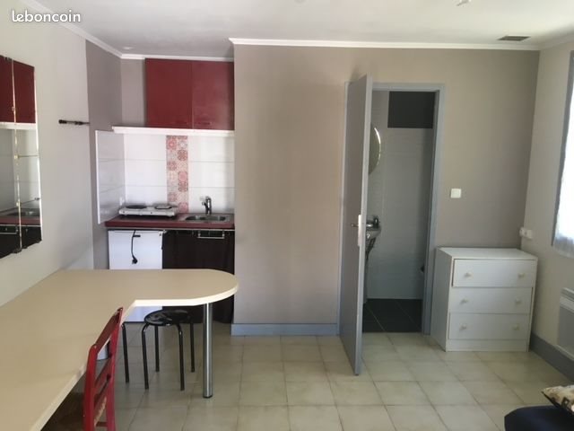 Appartement à louer, 19m², Poitiers