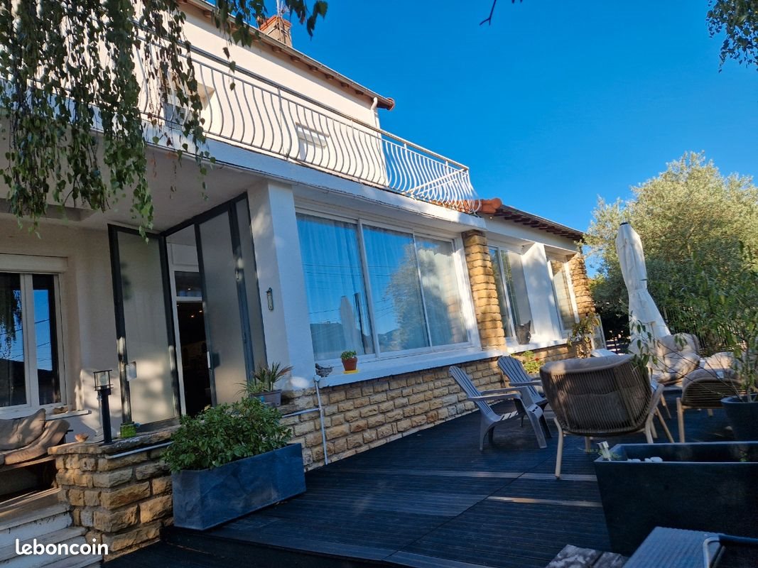 Maison à vendre, 300m², Chauffailles