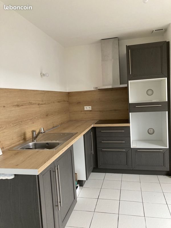 Maison à louer, 170m², Gravigny