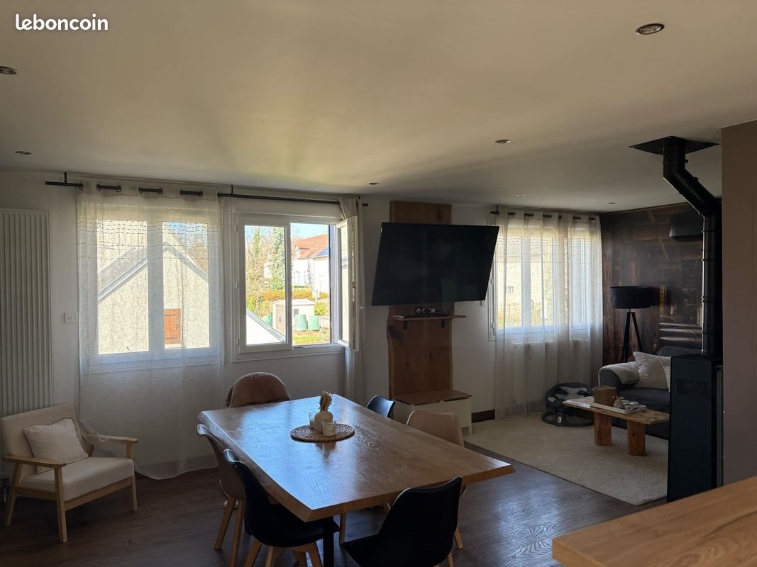 Maison à louer, 88m², Fussy