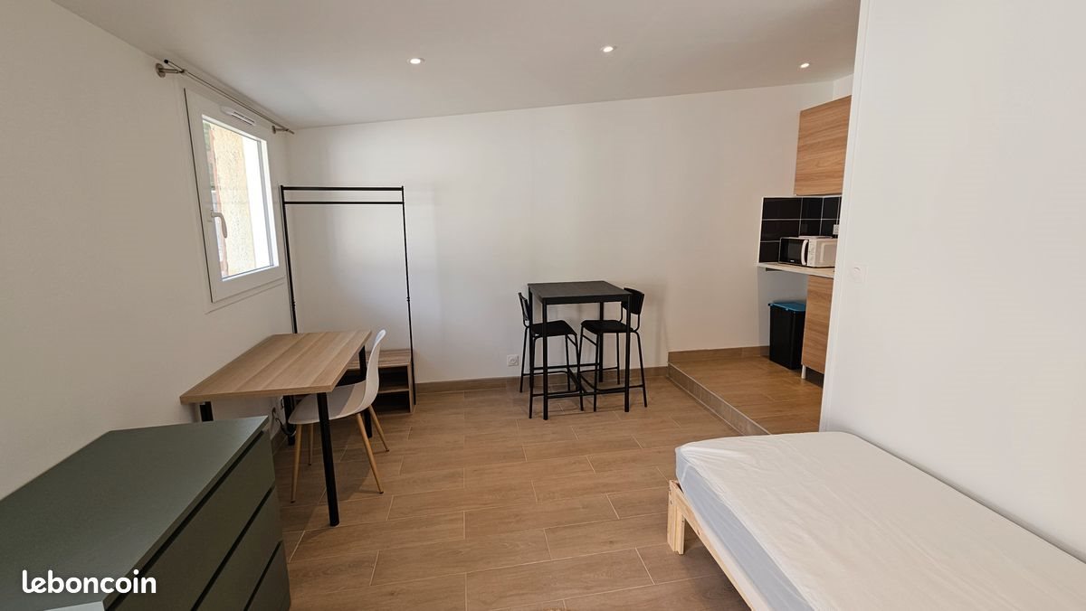 Appartement à louer, 18m², Caen