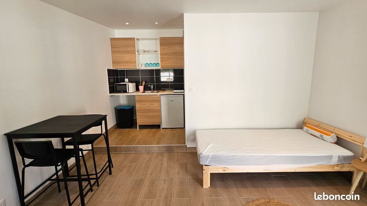 Appartement à louer, 18m², Caen