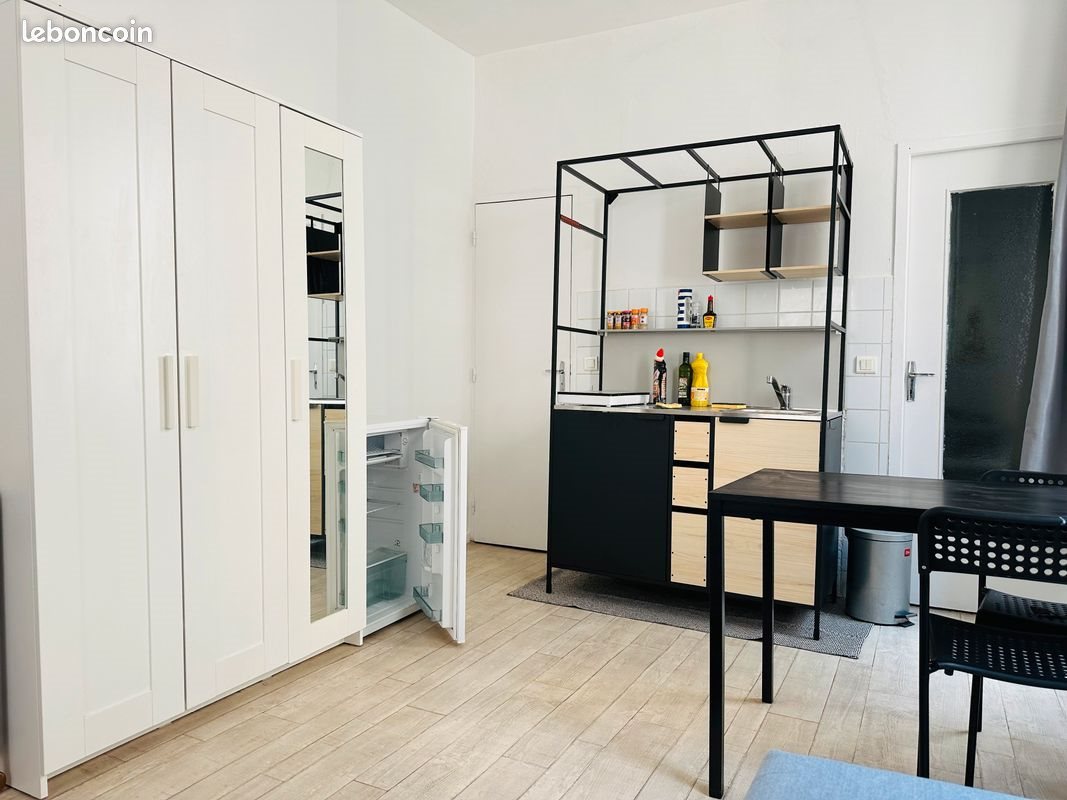 Appartement à louer, 20m², Nîmes