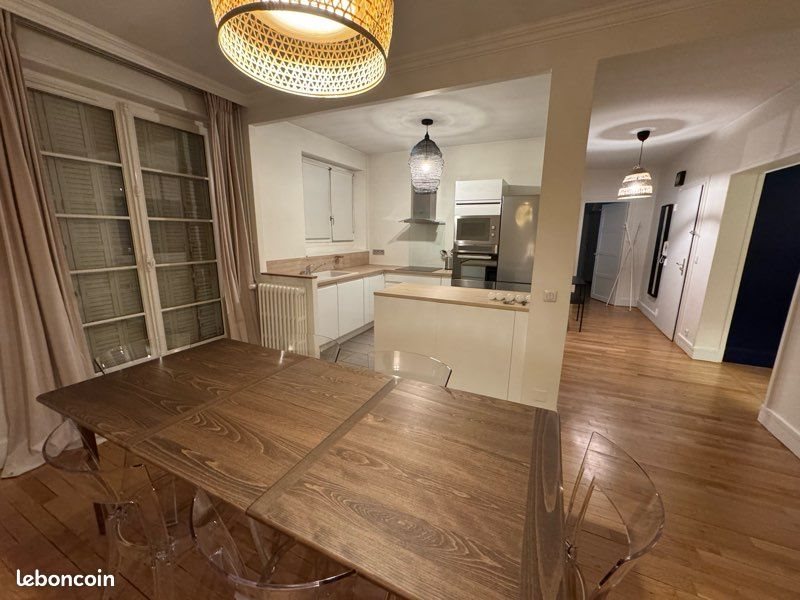 Appartement à louer, 117m², Orléans