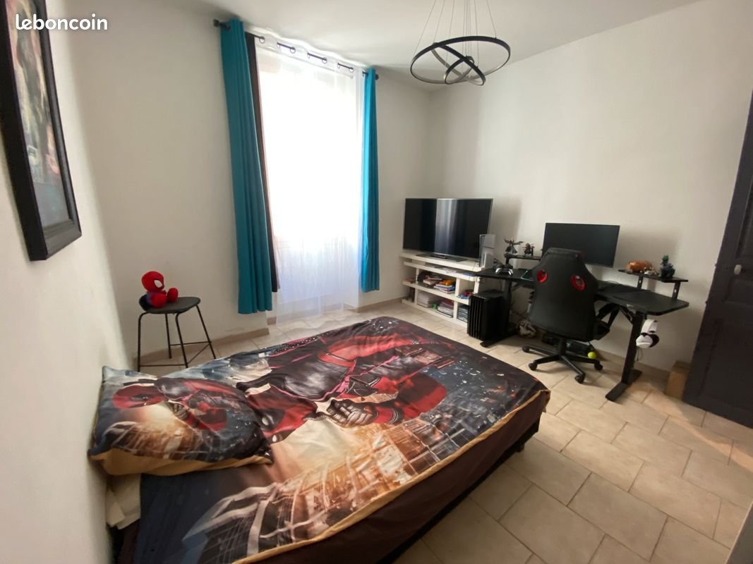Appartement à louer, 75m², Ajaccio