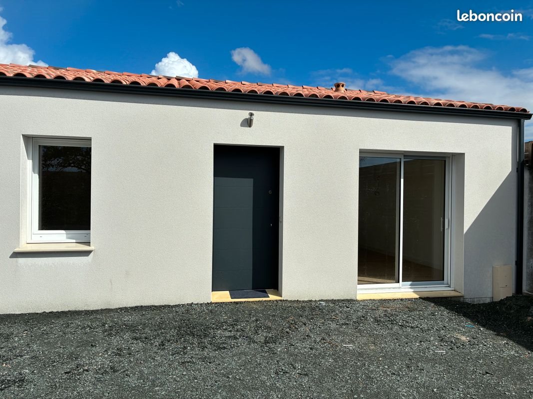 Maison à louer, 55m², Charron