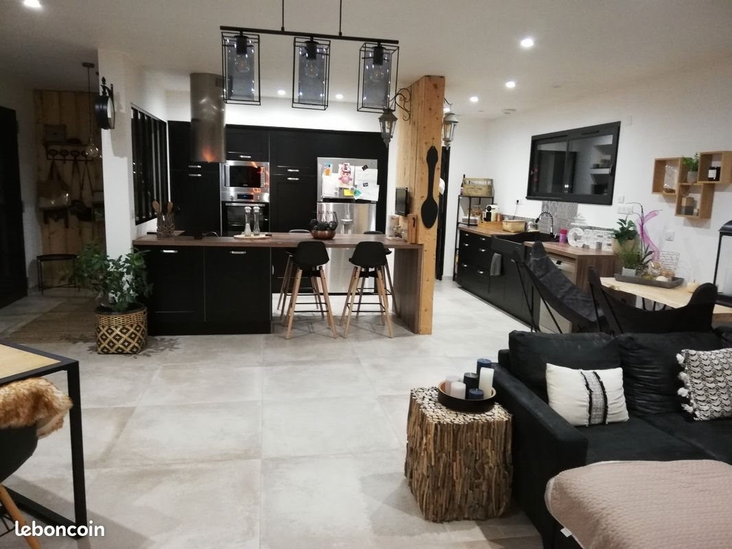 Maison à louer, 147m², Bouc-Bel-Air
