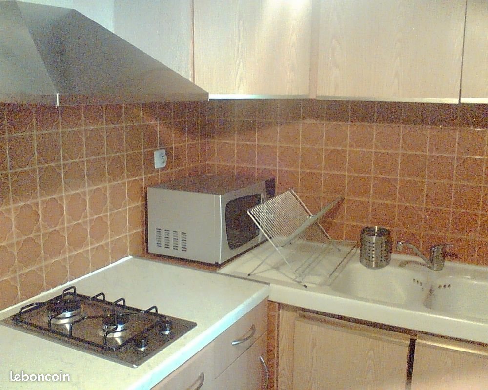 Appartement à louer, 30m², Sanary-sur-Mer