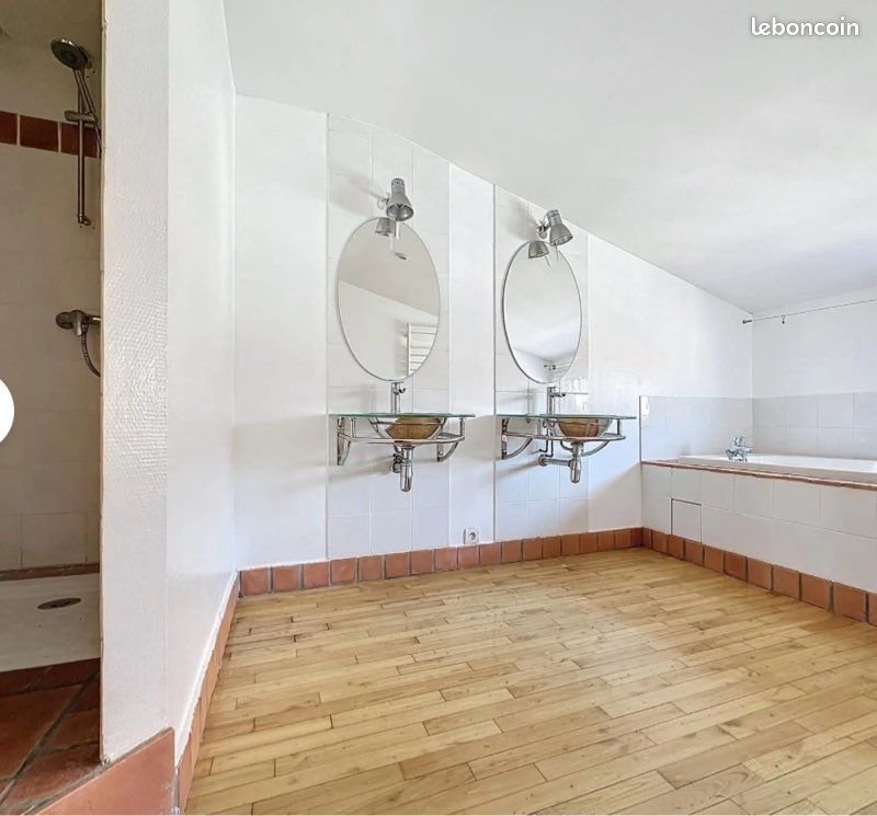 Maison à louer, 240m², Angoulême