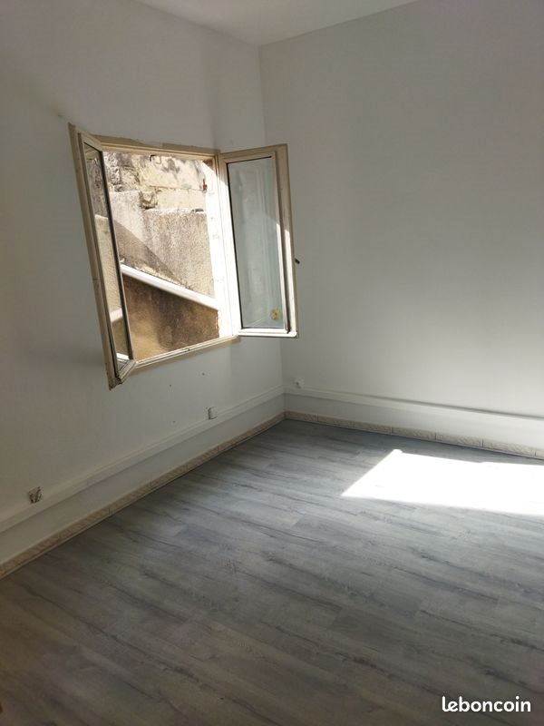 Appartement à louer, 39m², Sommières