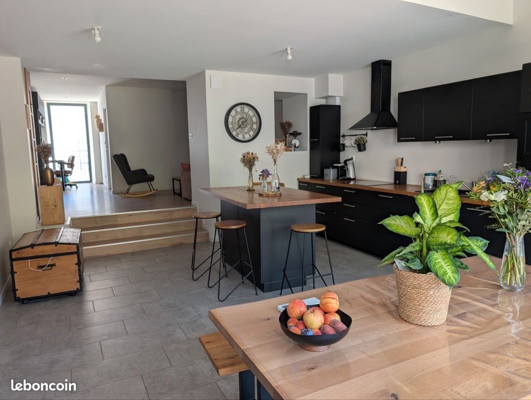 Appartement à vendre, 93m², Saint-Ismier