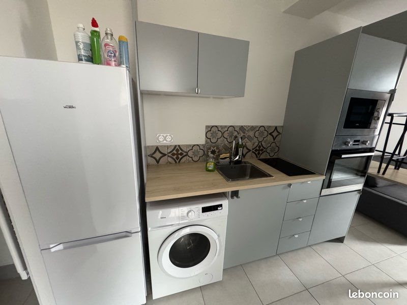 Appartement à louer, 27m², Saint-Etienne