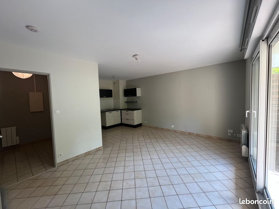 Appartement à louer, 42m², Dijon