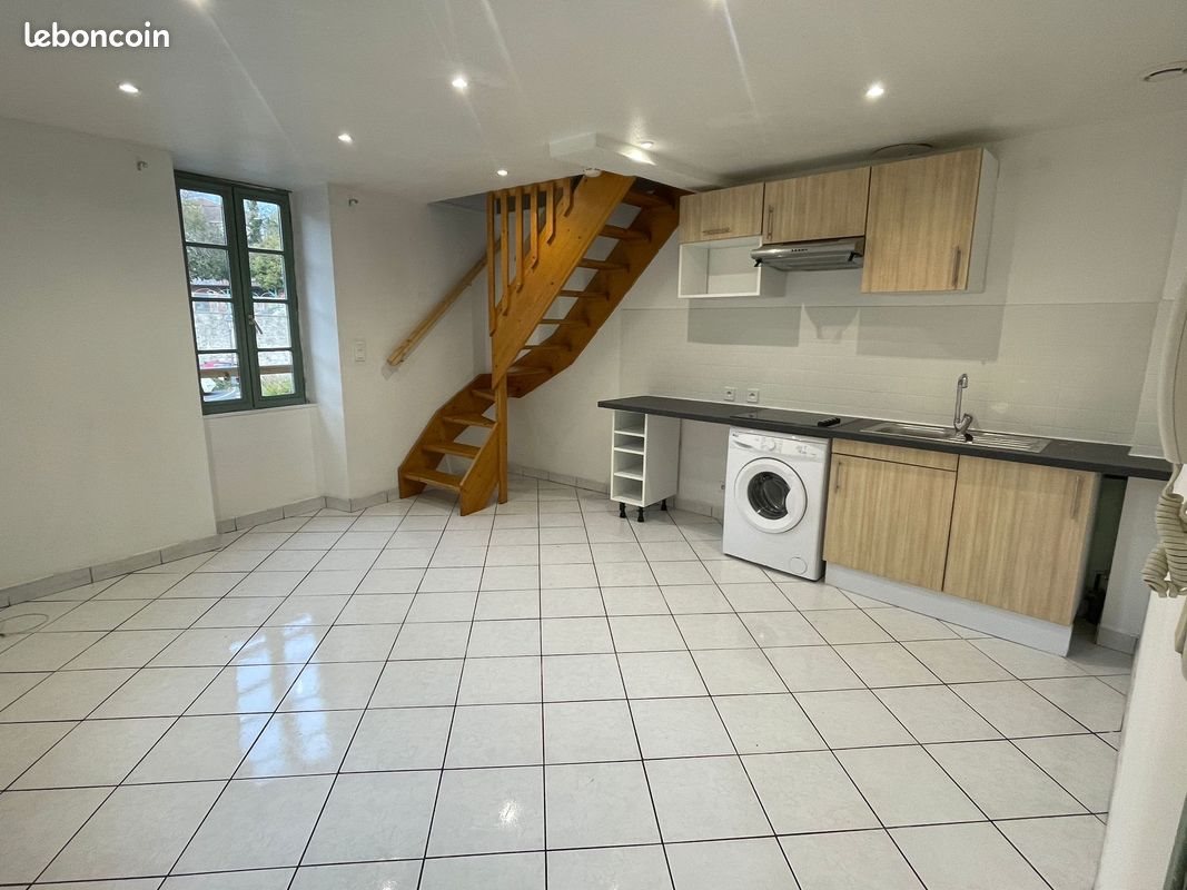 Appartement à louer, 55m², Villefranche-de-Rouergue