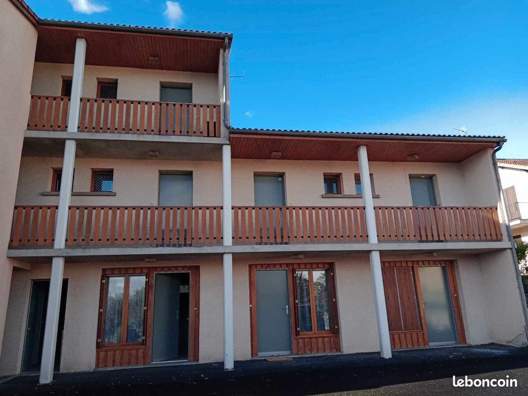 Appartement à louer, 24m², Romagnat