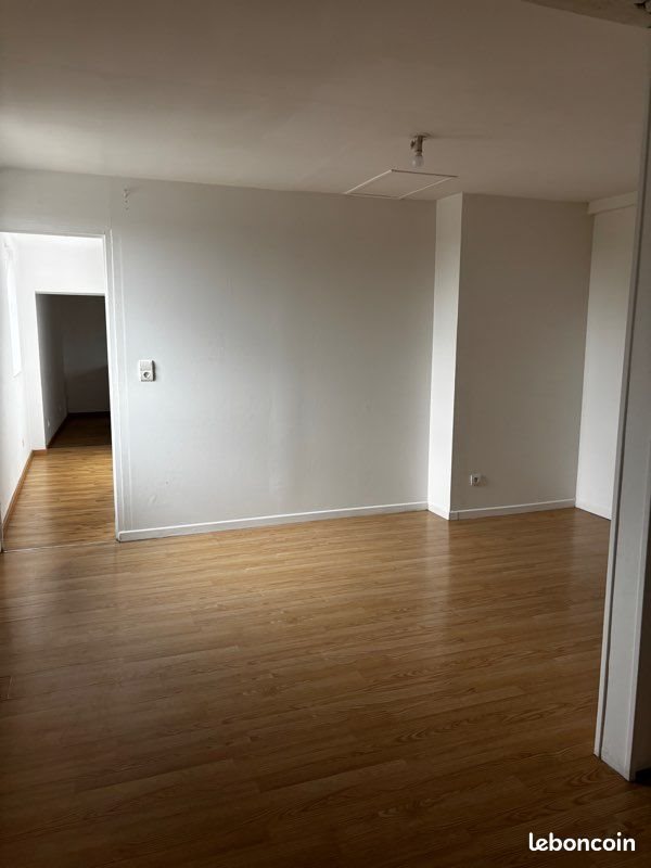 Appartement à louer, 57m², Avesnes-sur-Helpe