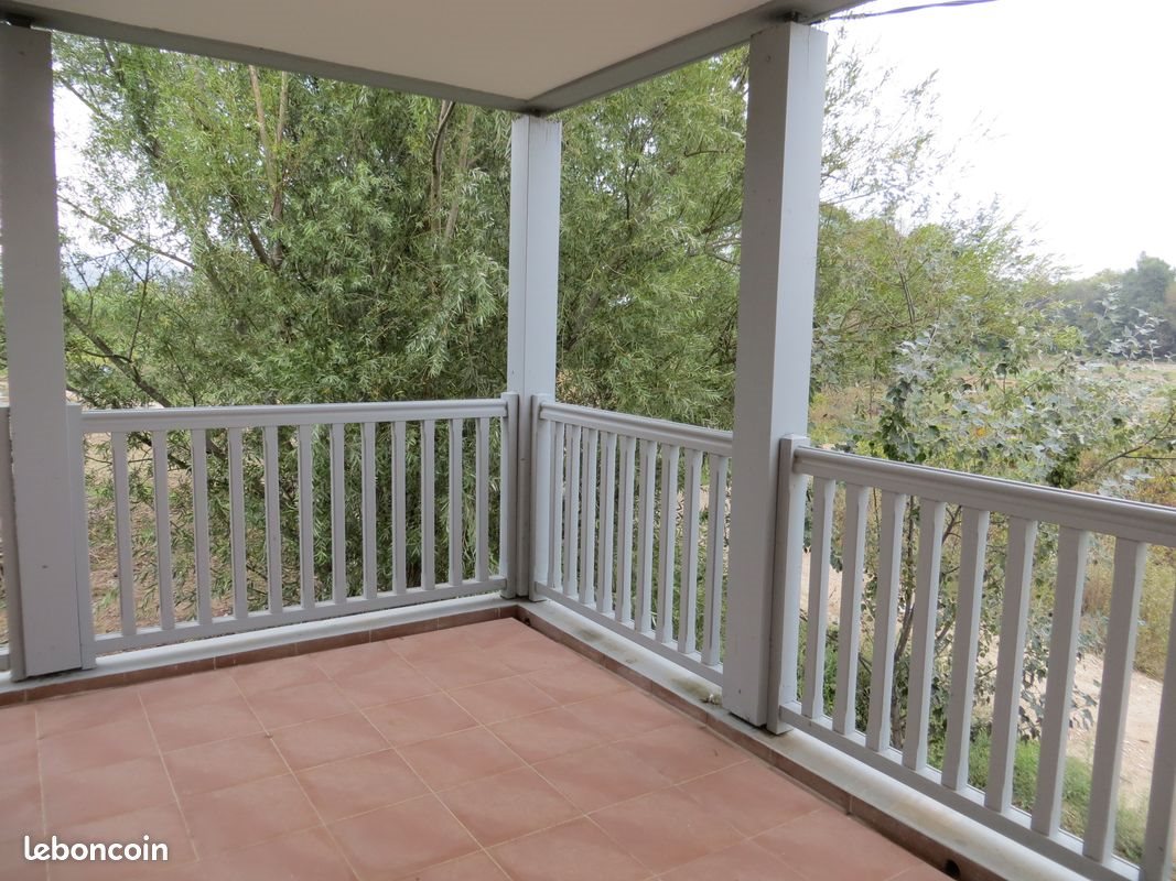Appartement à louer, 75m², Cogolin