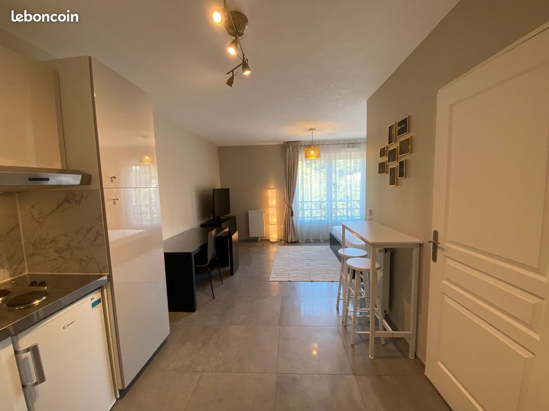 Appartement à louer, 28m², Noisy-le-Grand