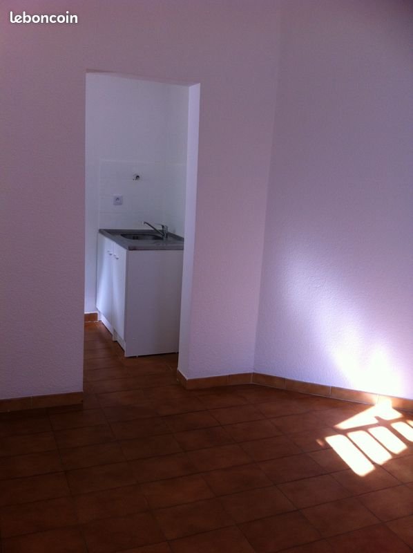 Appartement à louer, 22m², Sanary-sur-Mer