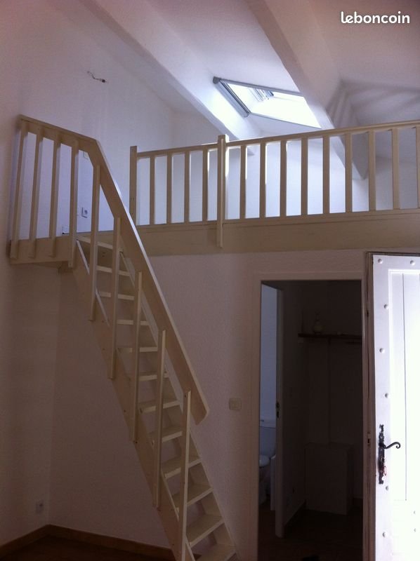 Appartement à louer, 22m², Sanary-sur-Mer
