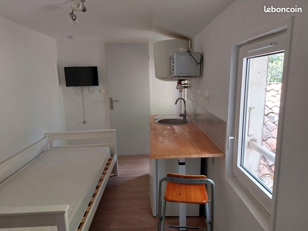 Appartement à louer, 11m², Angoulême