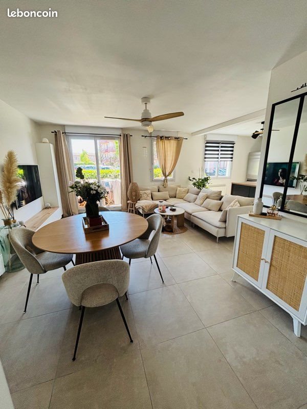 Appartement à vendre, 54m², Pont-de-Chéruy