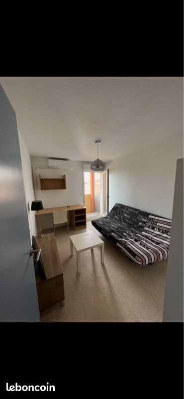 Appartement à louer, 17m², Nîmes