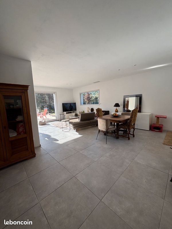 Maison à vendre, 110m², Rocbaron