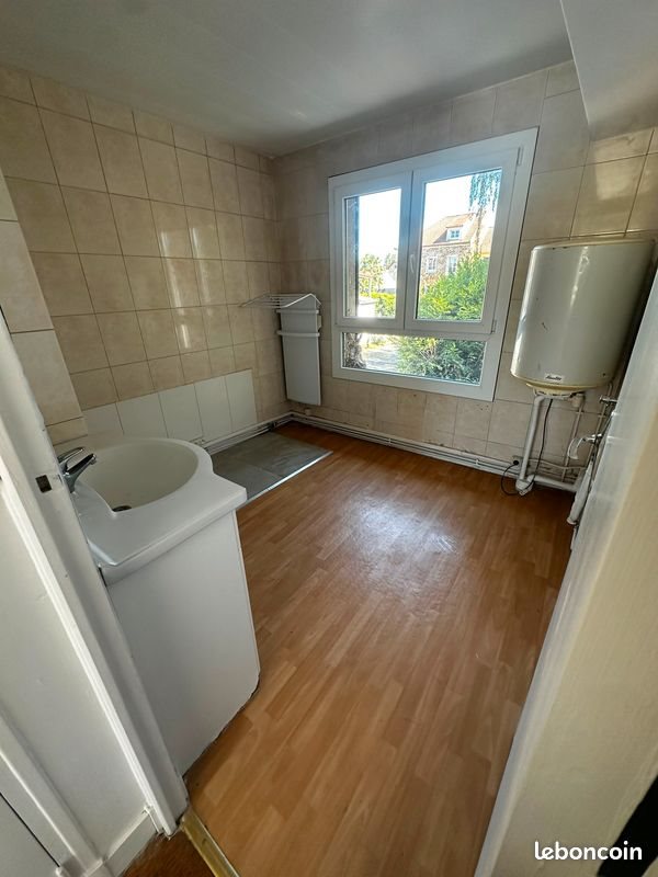 Appartement à louer, 65m², Trappes