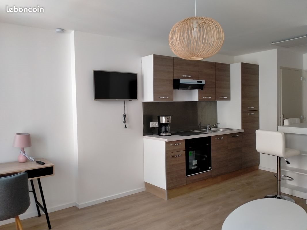 Appartement à louer, 25m², Niort
