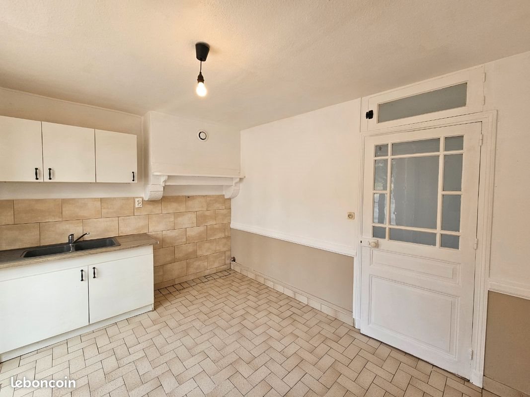 Maison à louer, 53m², Arnac-la-Poste