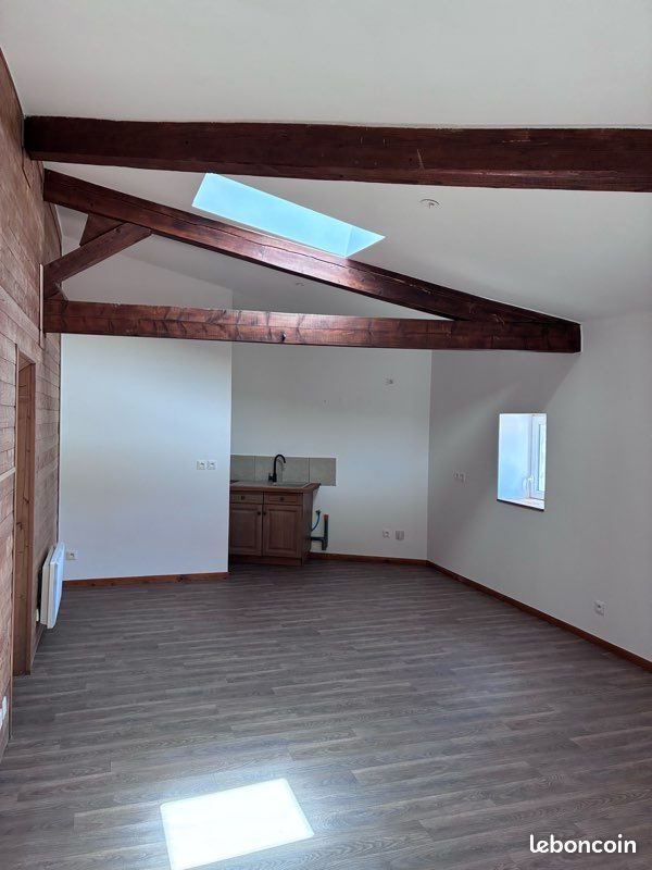 Appartement à louer, 68m², Chomérac