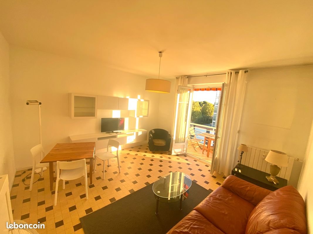 Appartement à louer, 45m², Aix-en-Provence