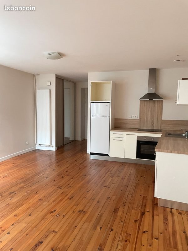 Appartement à louer, 65m², Issoire