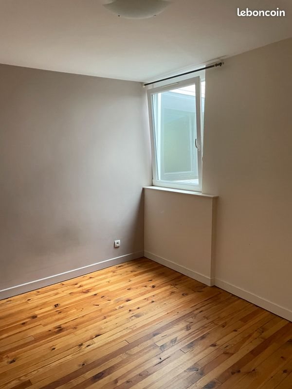 Appartement à louer, 65m², Issoire