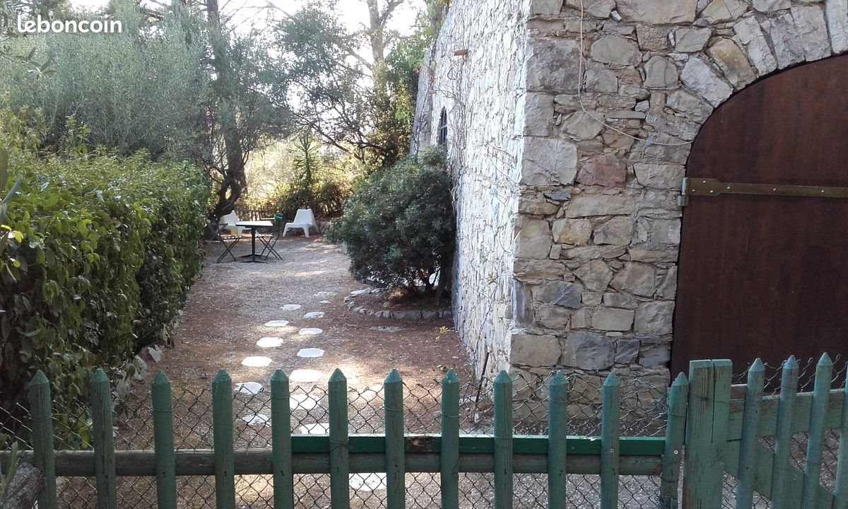 Appartement à louer, 552m², Toulon