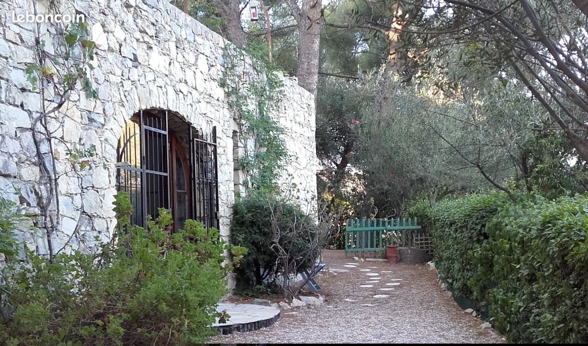 Appartement à louer, 552m², Toulon