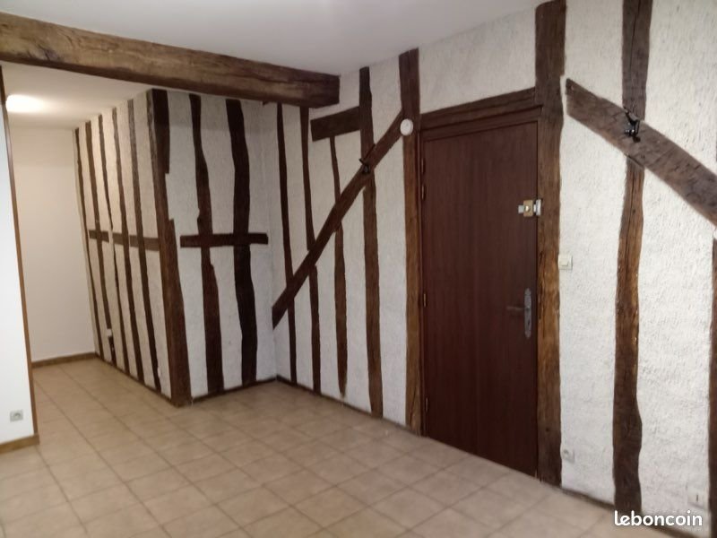Appartement à louer, 38m², Moulins