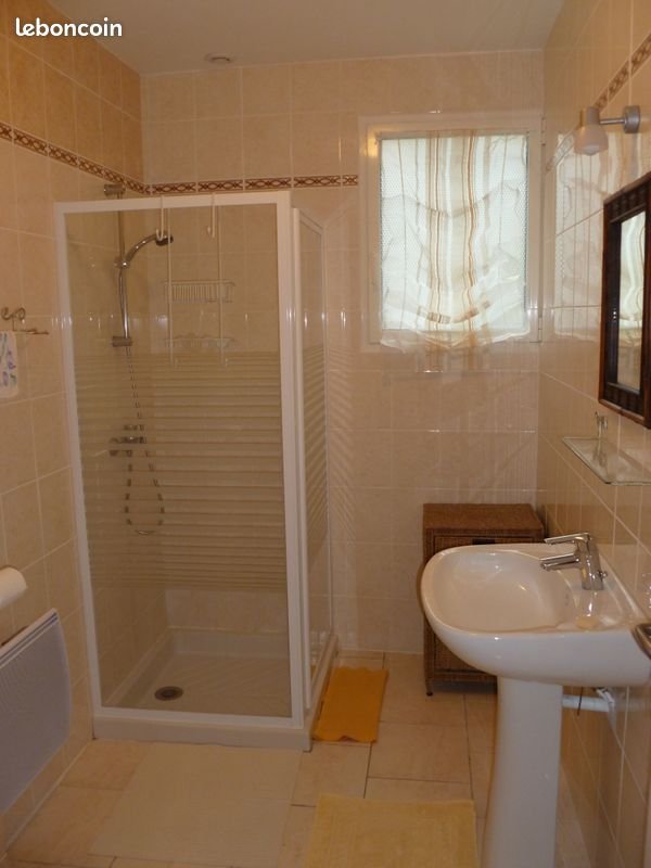 Appartement à louer, 22m², Figeac
