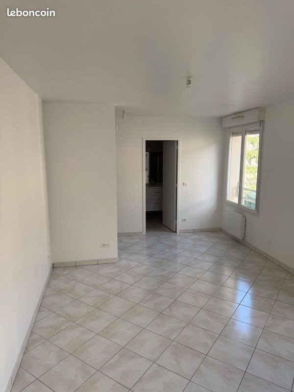 Appartement à vendre, 27m², Le Plessis-Belleville