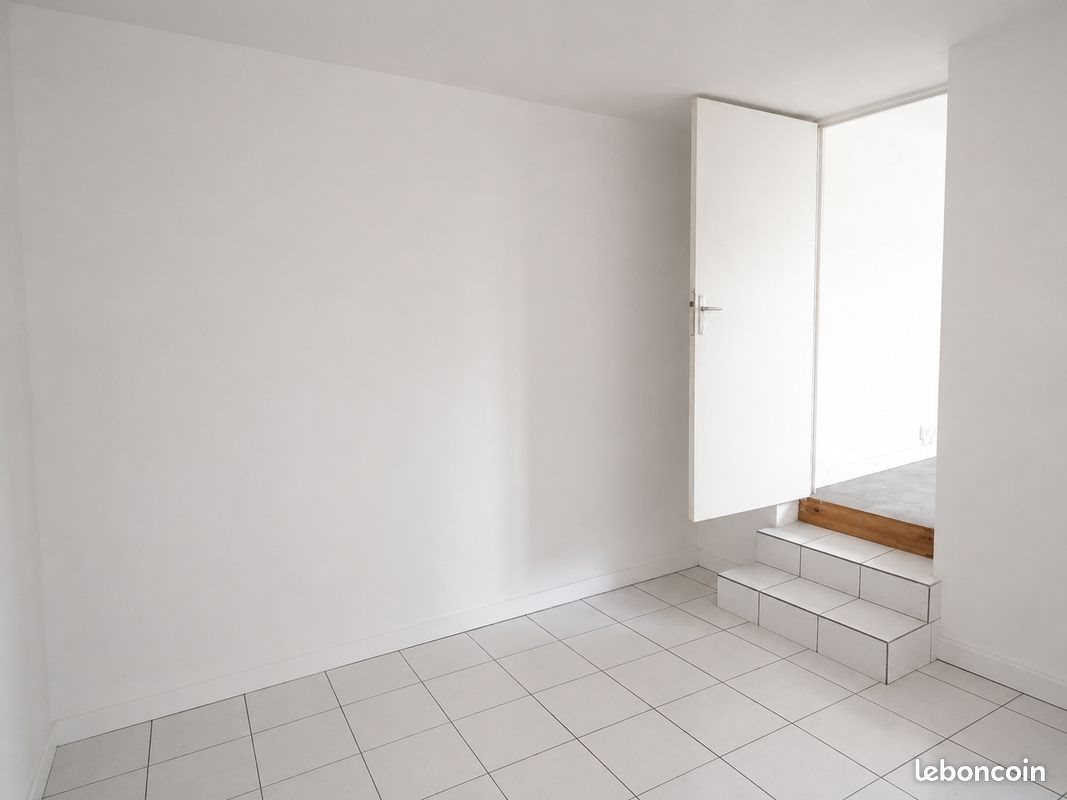 Appartement à louer, 30m², La Roche-Chalais