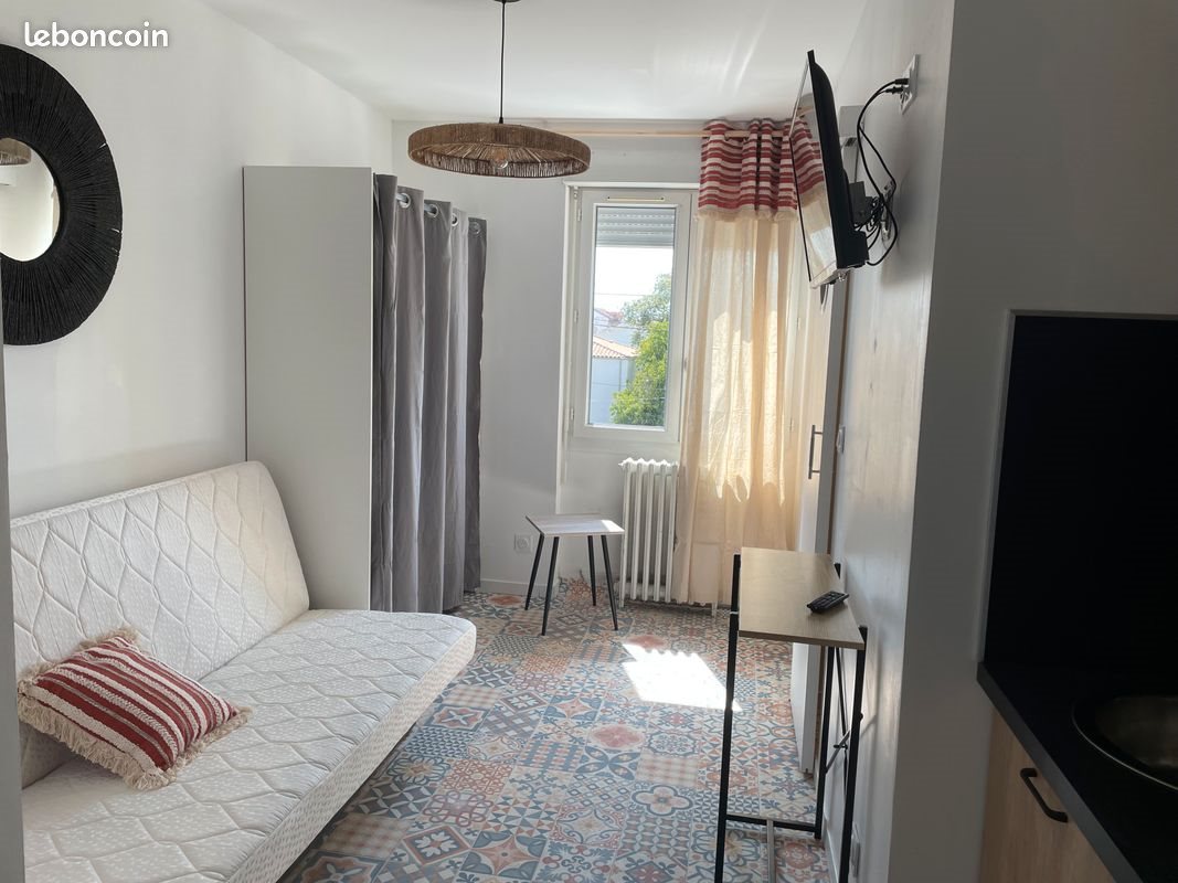 Appartement à louer, 16m², La Rochelle