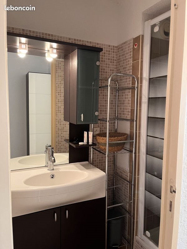 Appartement à louer, 27m², Sète