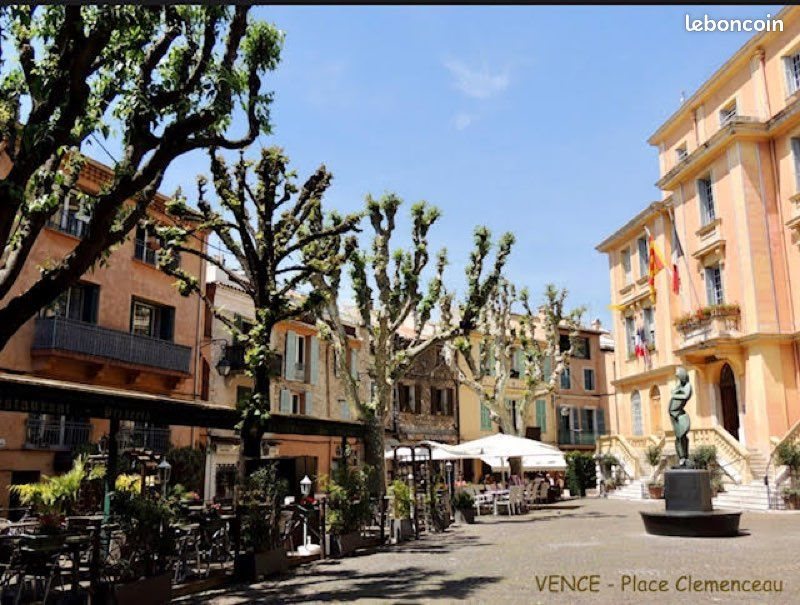 Appartement à louer, 59m², Vence