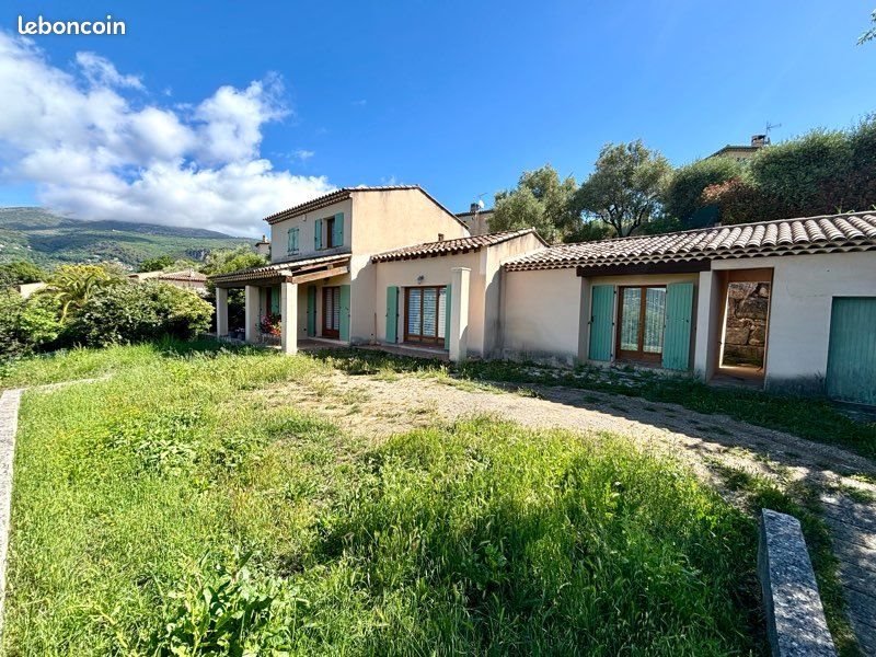Maison à vendre, 130m², Grasse