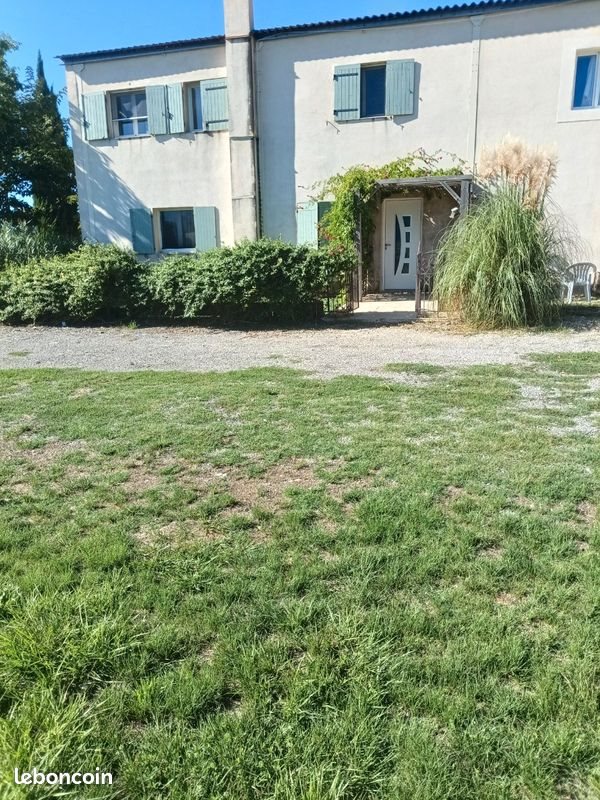 Maison à louer, 140m², Villelaure